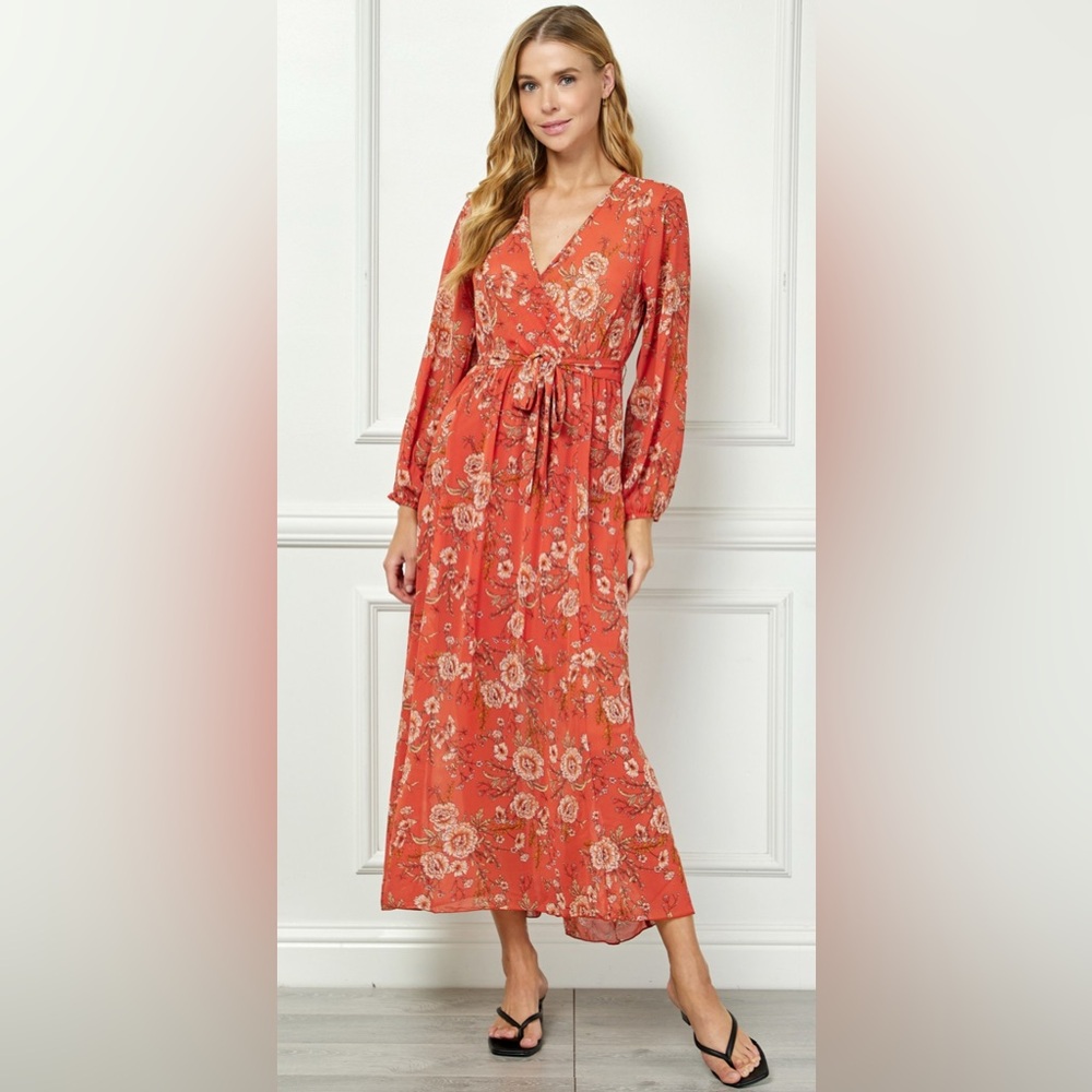 Luxology Surplus Maxi Dress
